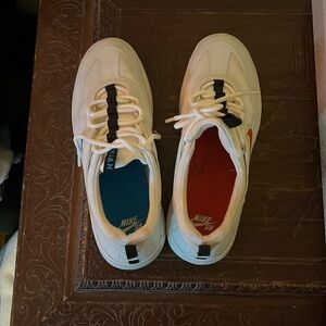 Women’s Nyjah Sneakers